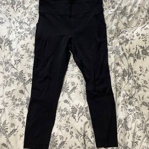 Lululemon Invigorate Pant 25”